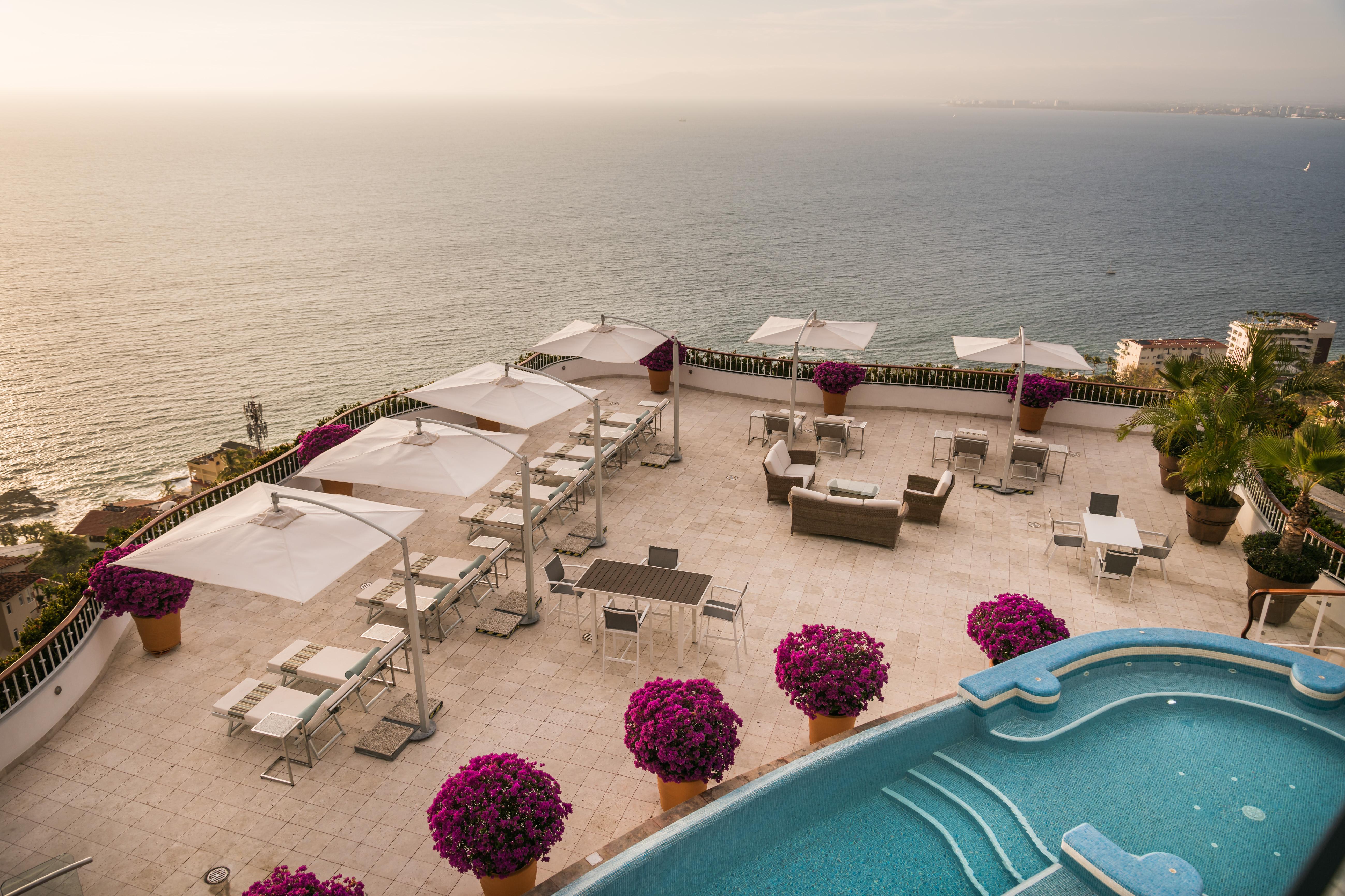 Grand Miramar All Luxury Suites & Residences (Adults Only) Puerto Vallarta Eksteriør billede