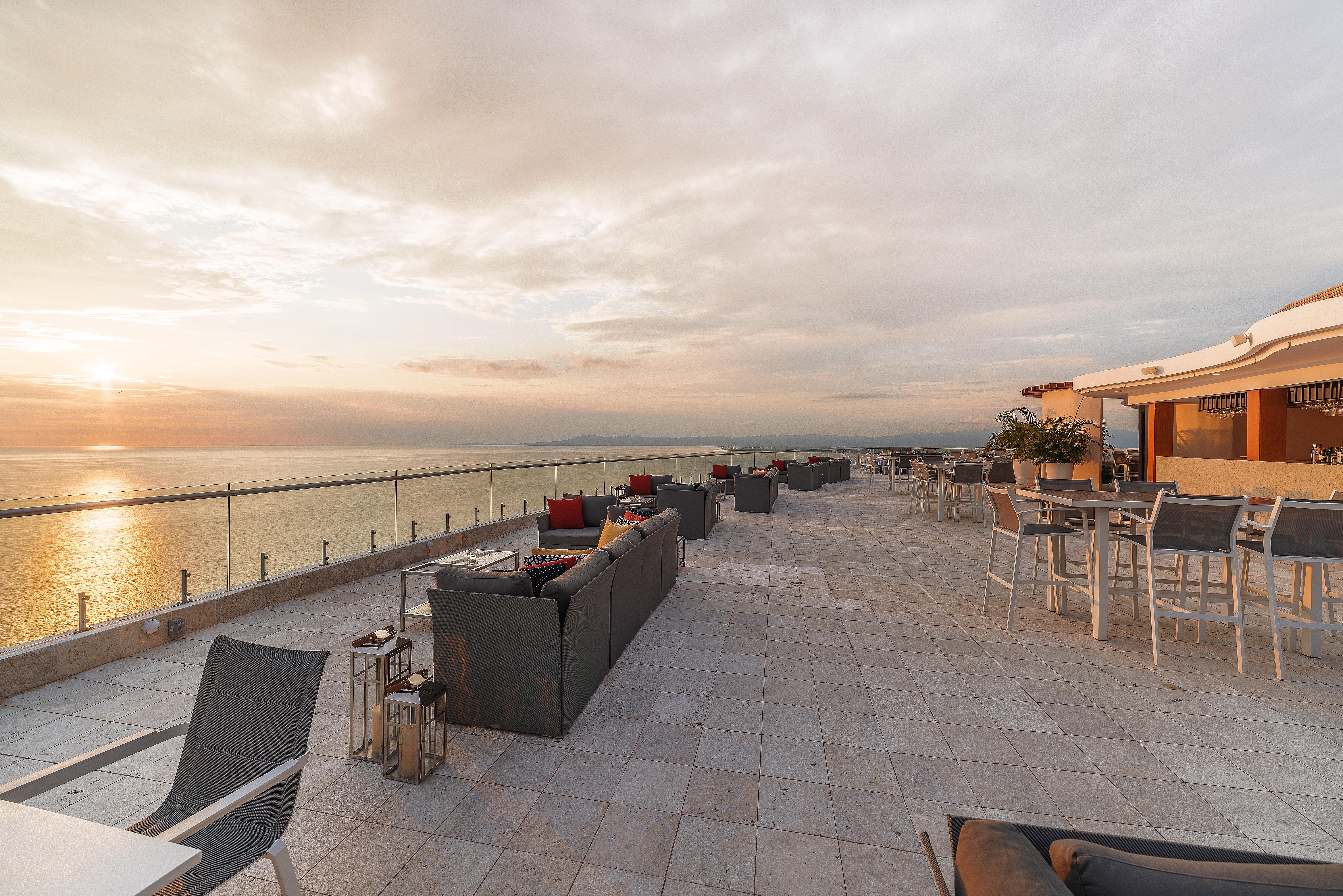 Grand Miramar All Luxury Suites & Residences (Adults Only) Puerto Vallarta Eksteriør billede