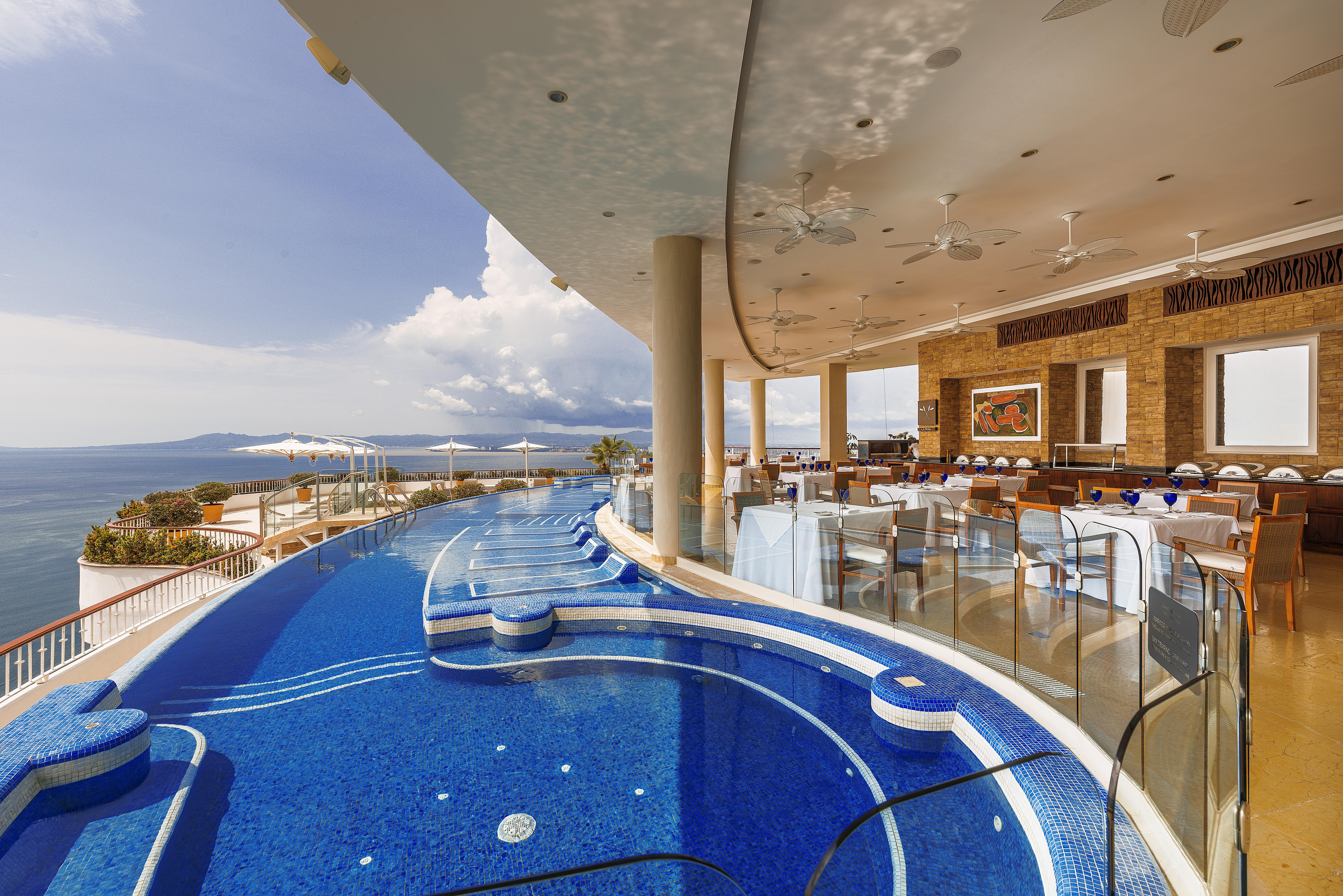 Grand Miramar All Luxury Suites & Residences (Adults Only) Puerto Vallarta Eksteriør billede