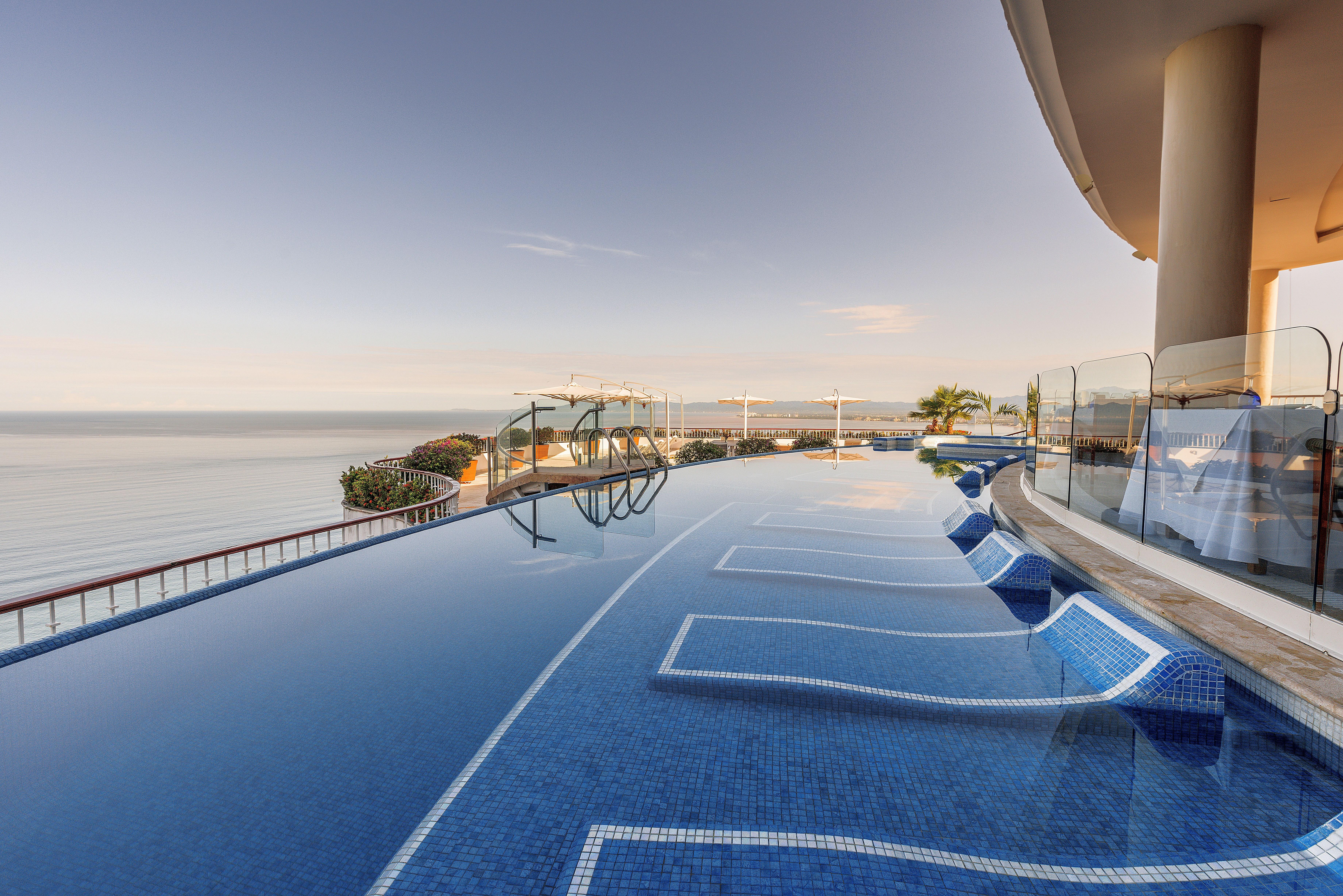 Grand Miramar All Luxury Suites & Residences (Adults Only) Puerto Vallarta Eksteriør billede